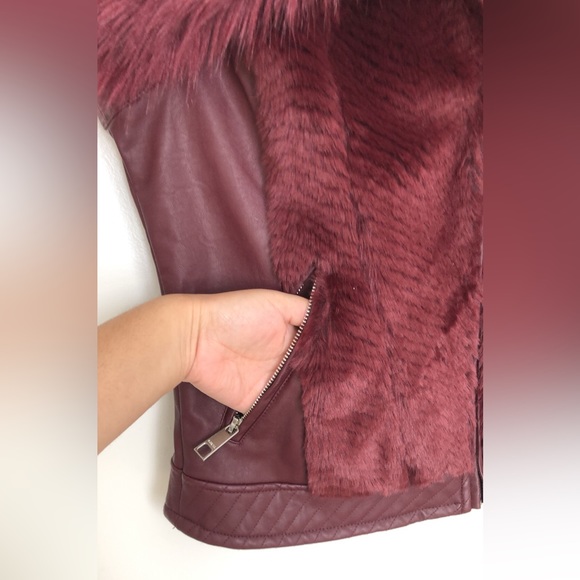 GUESS womens Sleeveless Posh Vest Size XS - Picture 12 of 13